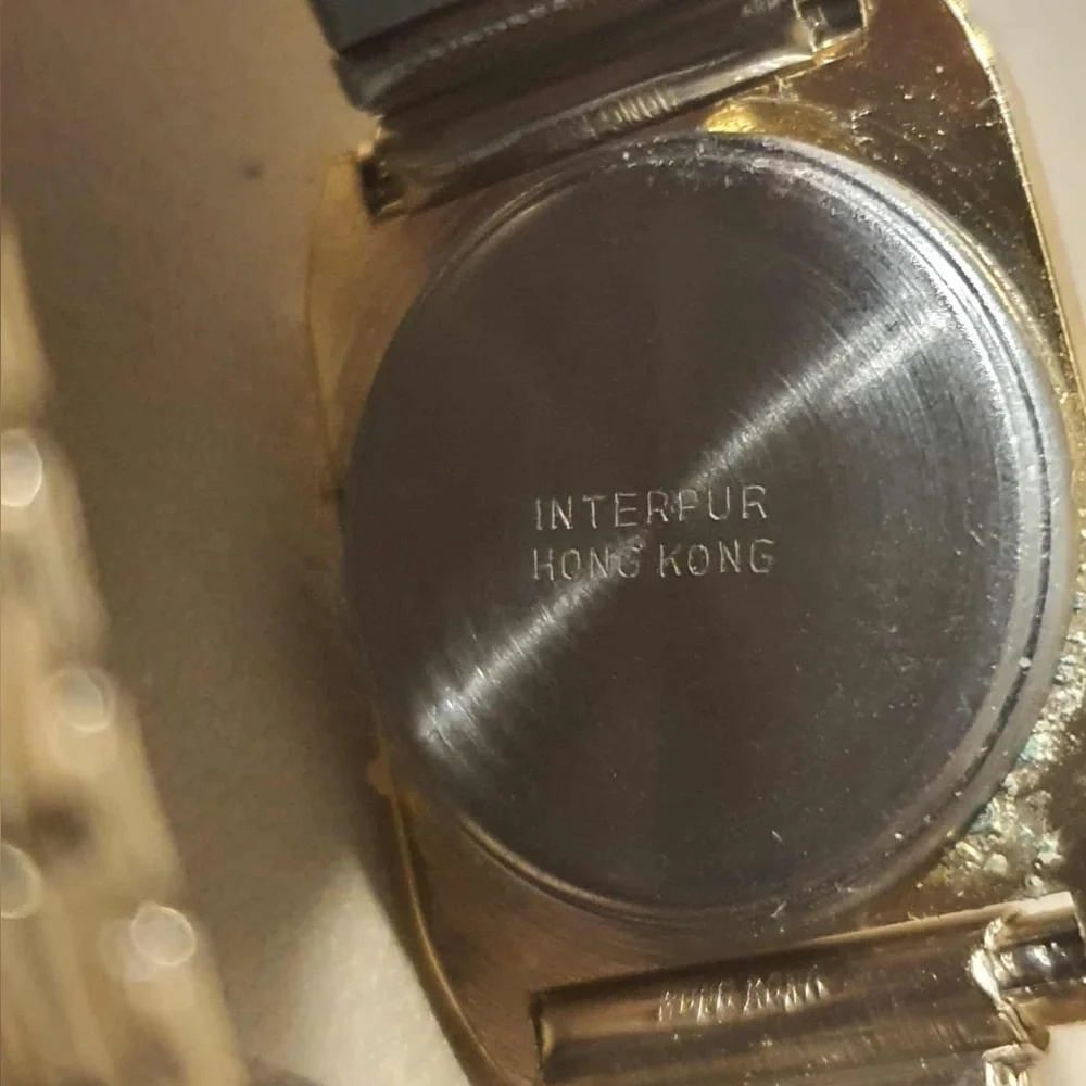 Vtg Sonnet Goldtone/Brown Digital LCD Quartz Women's Watch